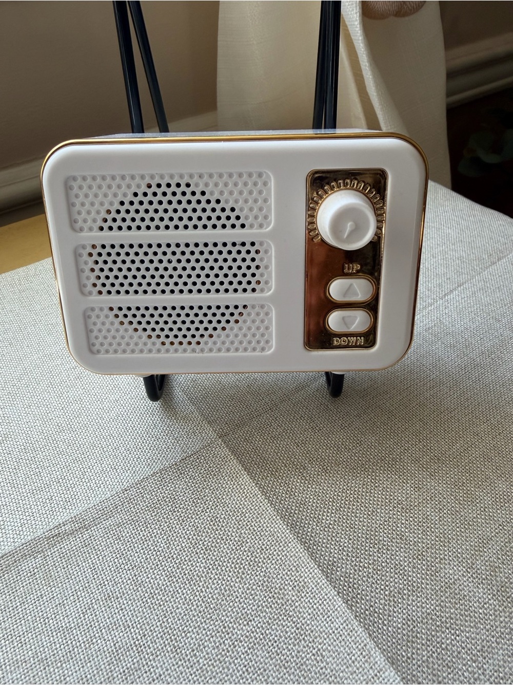 Modern Monkey
Juke Jams Bluetooth speaker NWOB